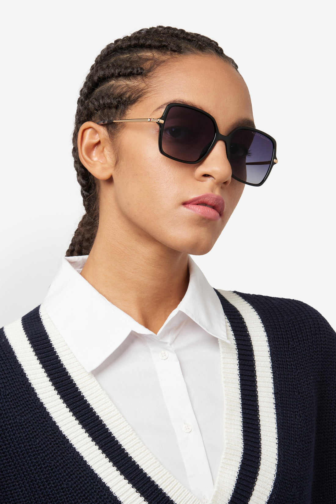 Translation missing: es.seo.product.type.gafas-de-sol tommy hilfiger th 2220/s 807 9o negro square femenino talla 57mm - Translation missing: es.seo.product.alt.imagen-secundaria