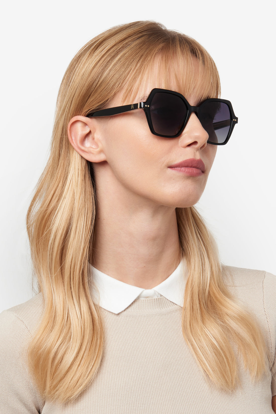 Translation missing: es.seo.product.type.gafas-de-sol tommy hilfiger th 2213/s 807 9o negro butterfly femenino talla 52mm - Translation missing: es.seo.product.alt.imagen-secundaria