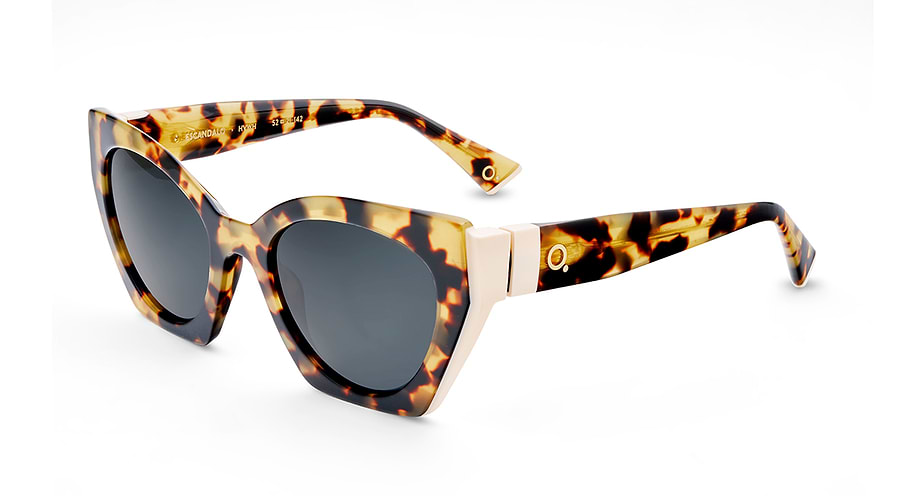 ETNIA BARCELONA ESCANDALO SUN HVWH 52