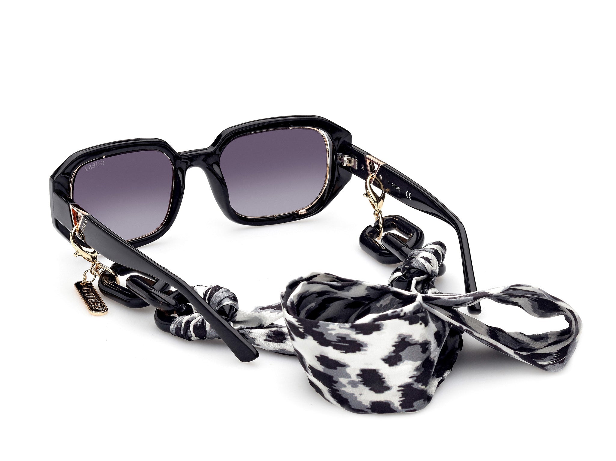 GUESS GU7817 01B 53