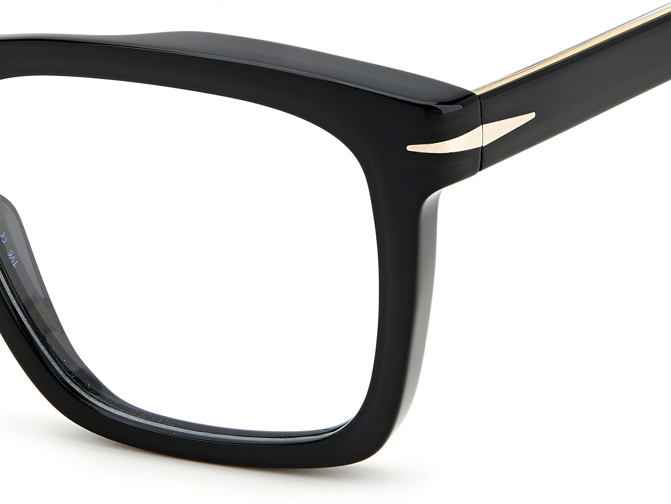 DAVID BECKHAM DB 7020 807 53