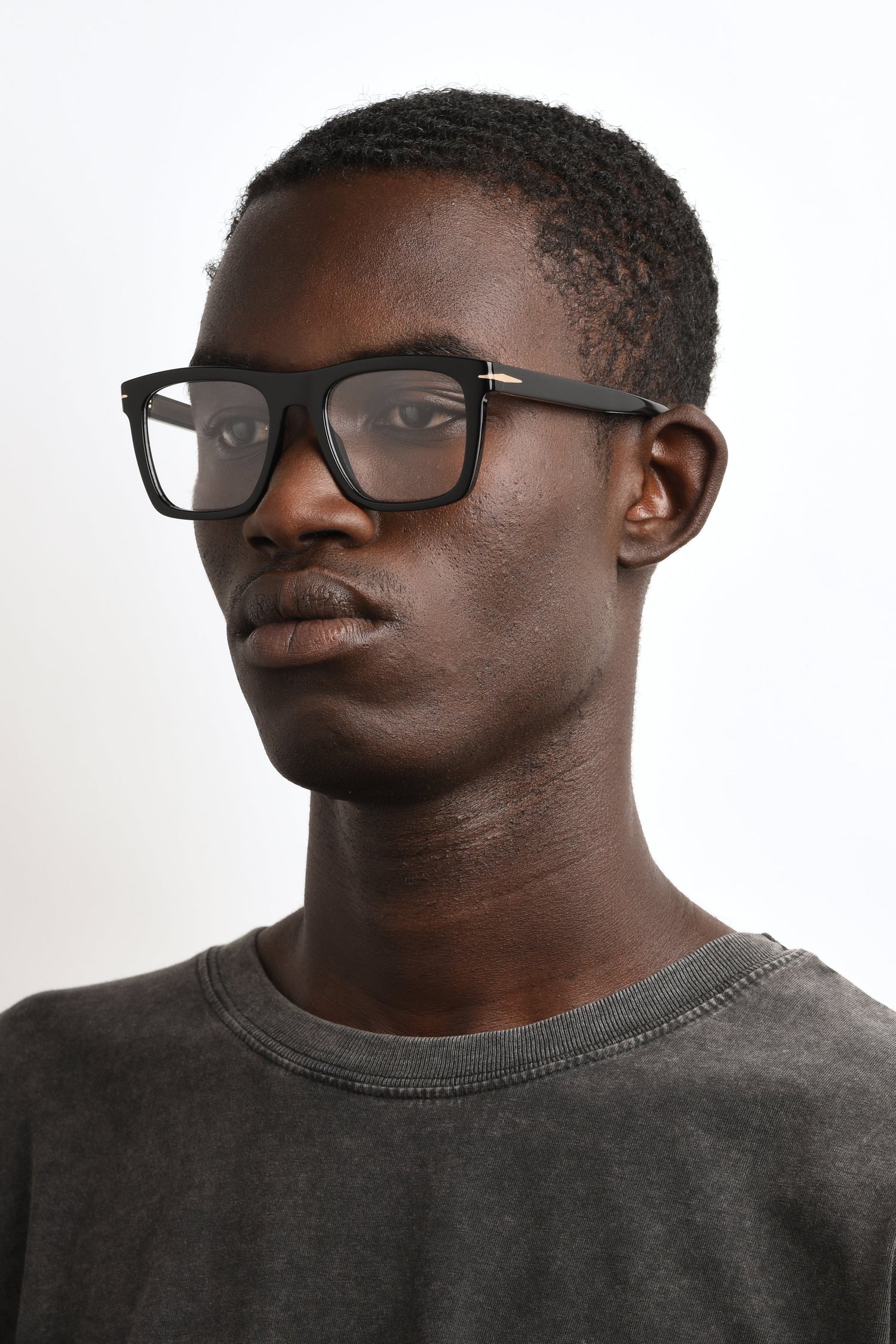 DAVID BECKHAM DB 7020 807 55