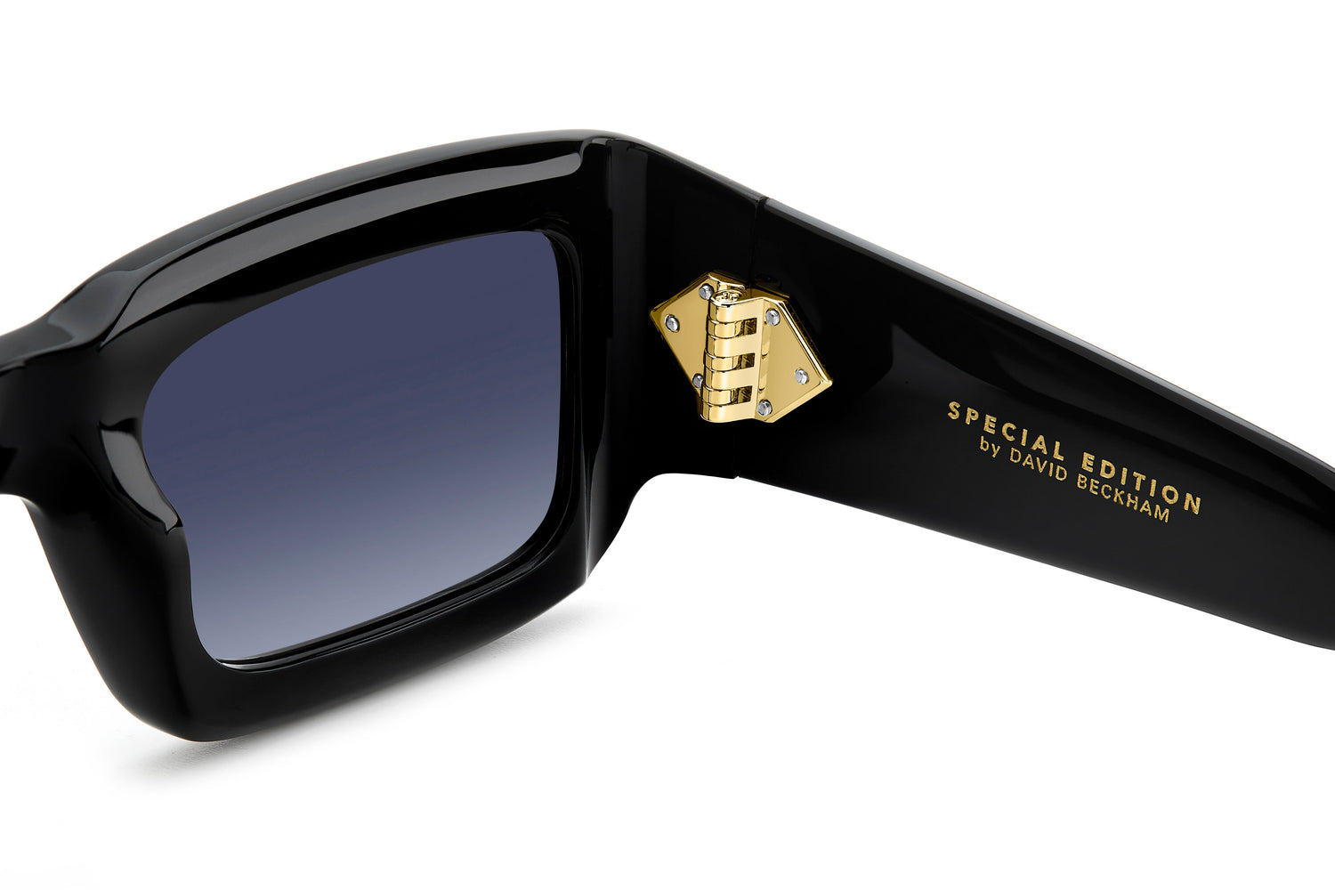 DAVID BECKHAM DB 7131/S 807 1V 52