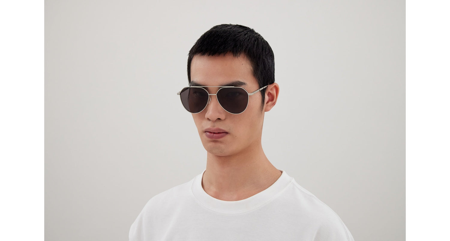 ALEXANDER MCQUEEN AM0478S 001 59
