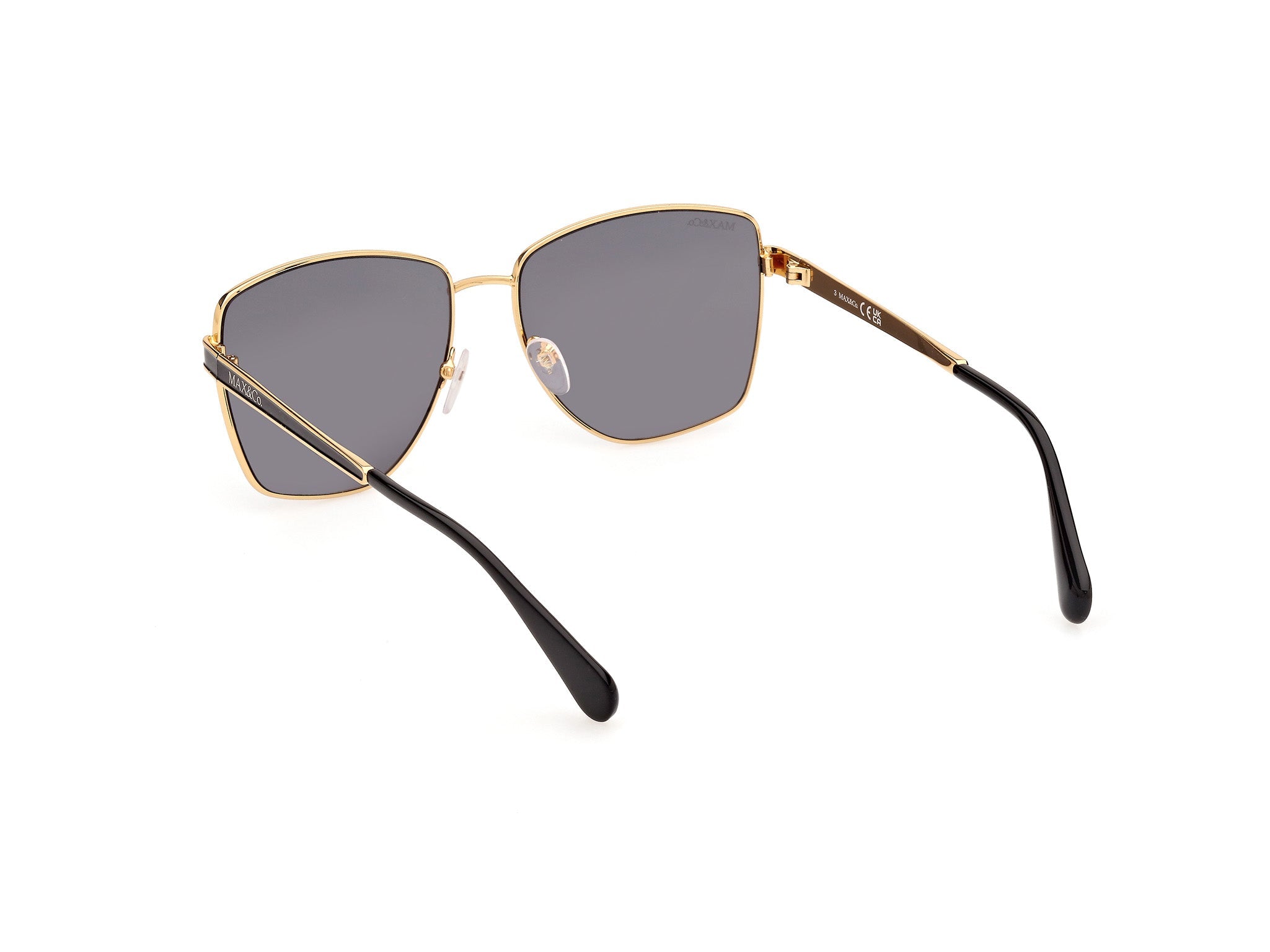 MAX &amp;CO MO0104 30A 57